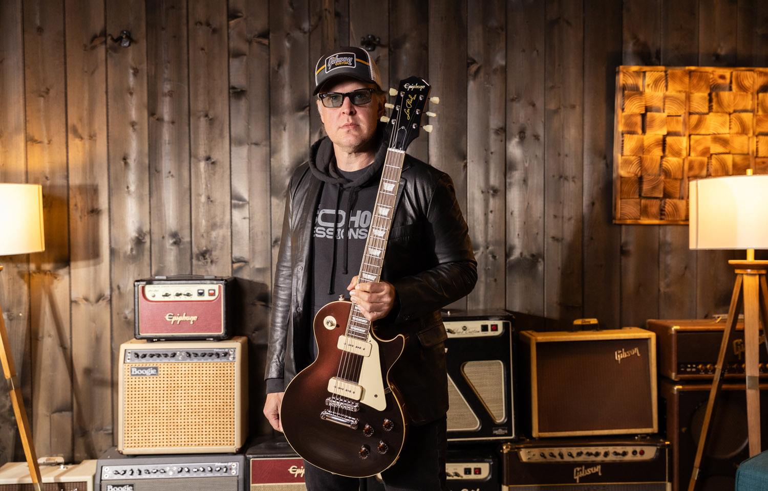 Joe Bonamassa i gitara Epiphone Joe Bonamassa 1955 Les Paul Standard (fot. Epiphone)