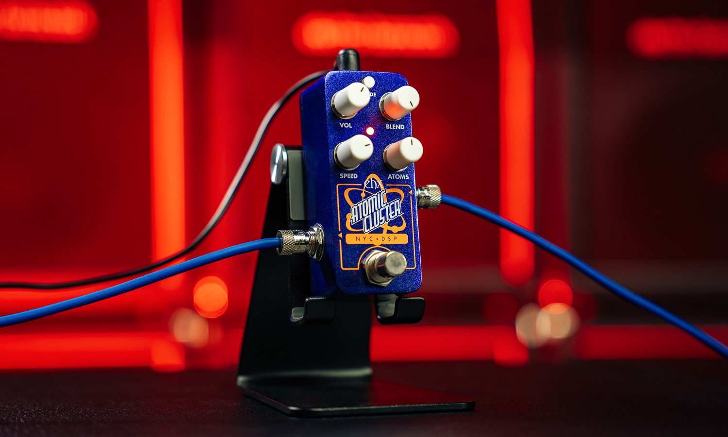 EHX Atomic Cluster (fot. Electro-Harmonix)