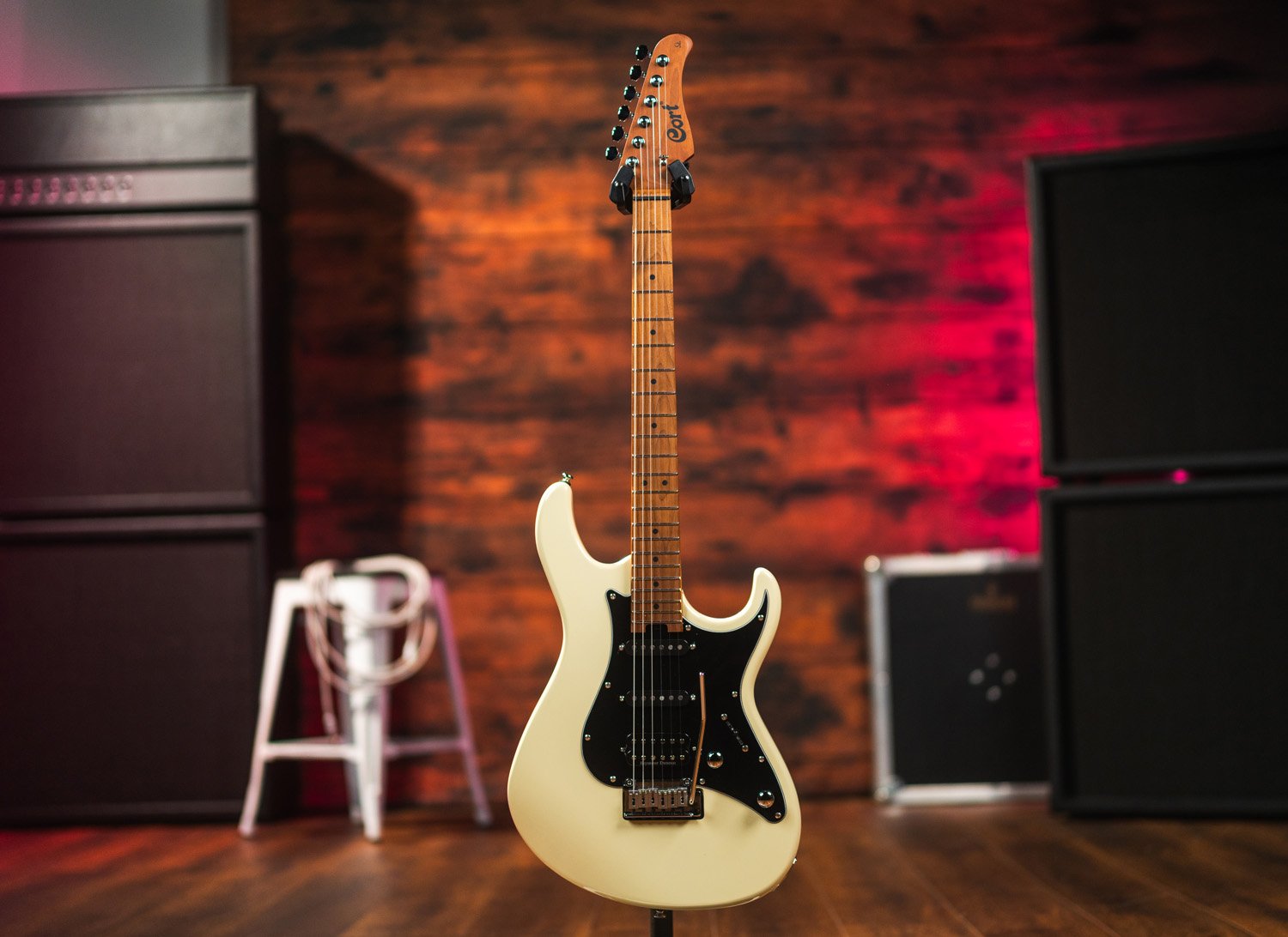 Cort G290 Modern (fot. Cort Guitars)