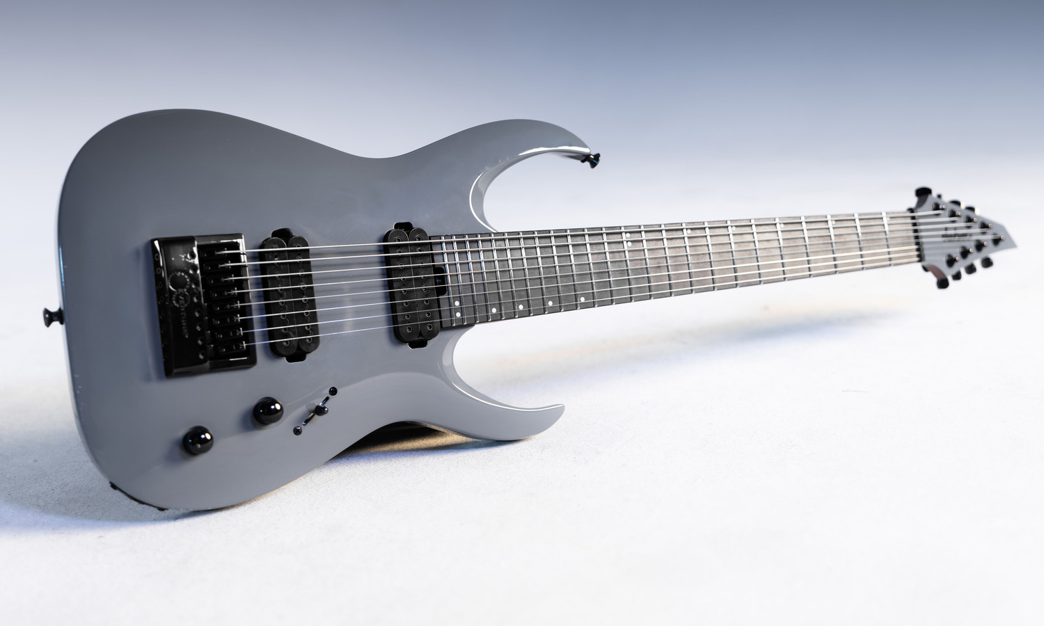 Jackson Misha Mansoor Juggernaut ET8 (fot. Jackson)