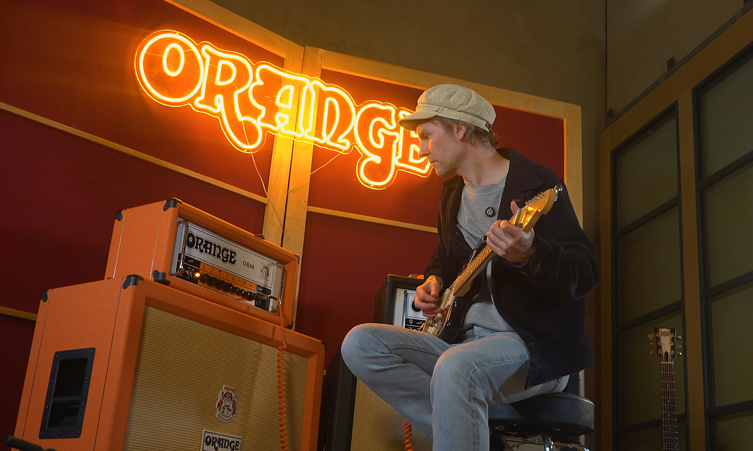 Mike Moore & Orange OR60 (fot. YouTube / Orange Amps)