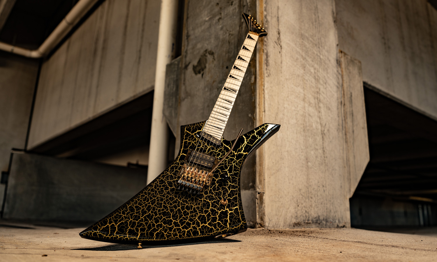 Jackson Pro Plus Series Signature Brandon Ellis Kelly KE27 (fot. Jackson)